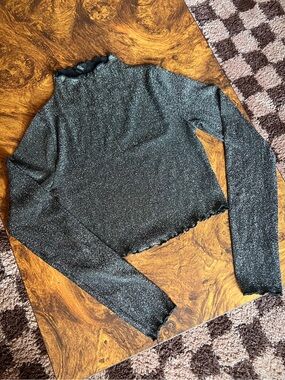 Metallic Black Long-Sleeve Mock Neck Sweater